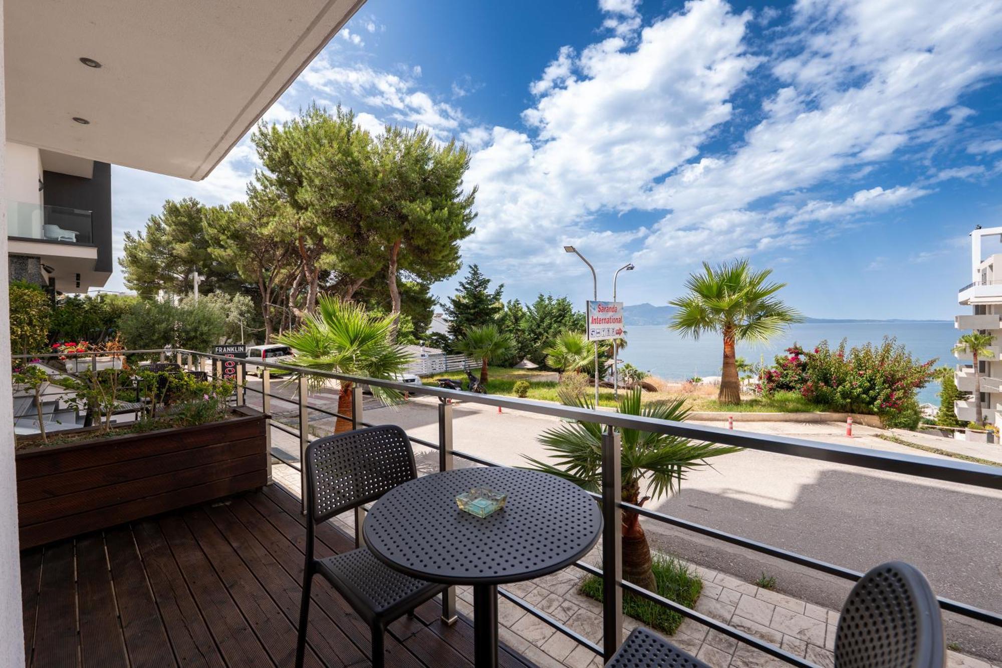 Aparthotel Franklin Sarandë